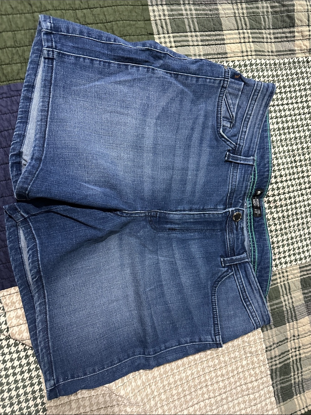 Lee Men's Dark Blue Denim Relaxed Shorts